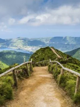 Sendero por la montaña