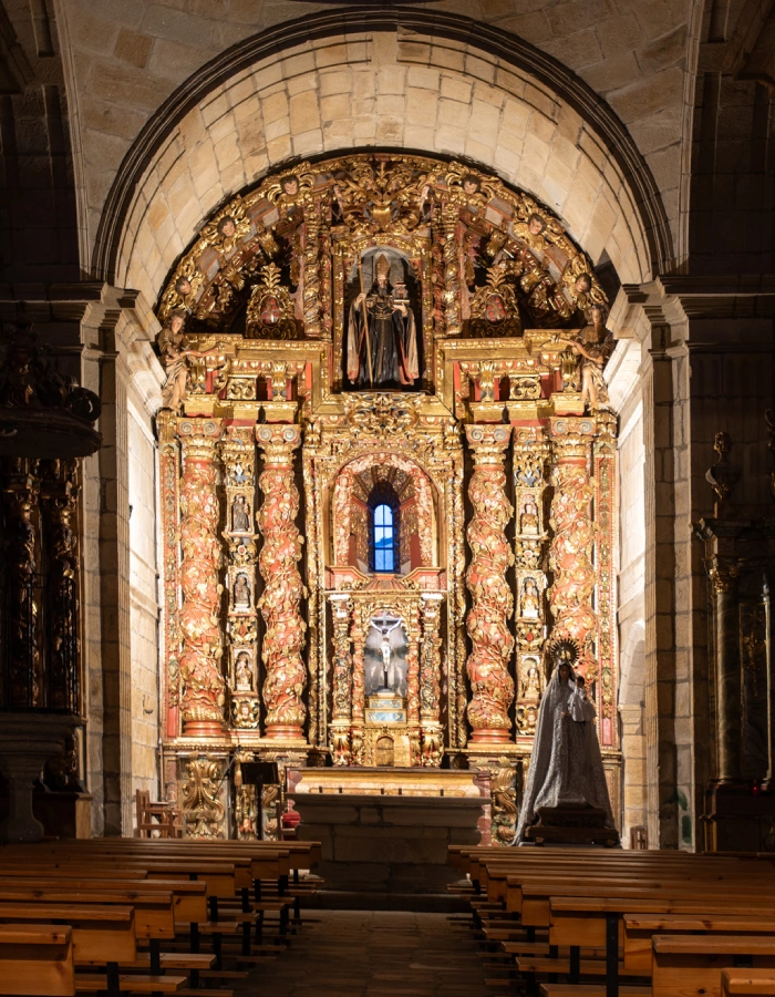Interior de Capilla de las Virtudes