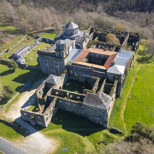 Monasterio de Monfero
