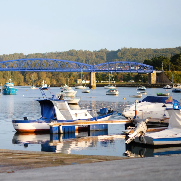 Barcos en Pontedeume