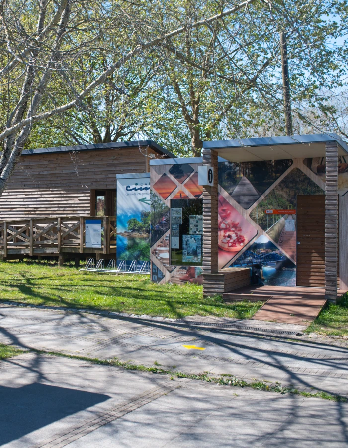 Centro de Interpretación del Medio Marino en Cabanas