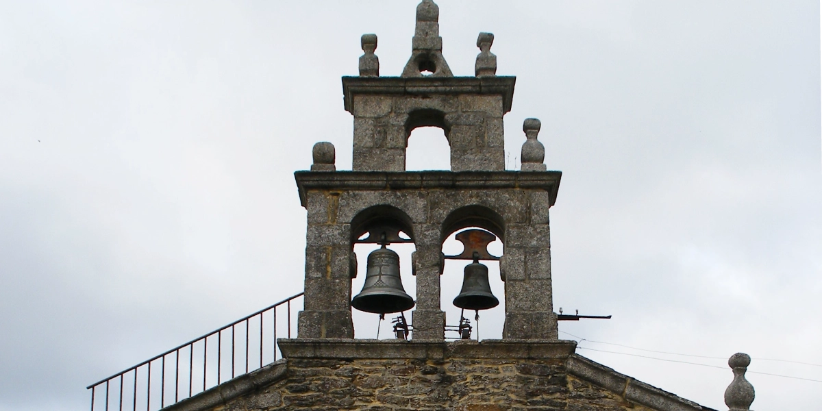 Iglesia de San Pedro de O Val de Xestoso