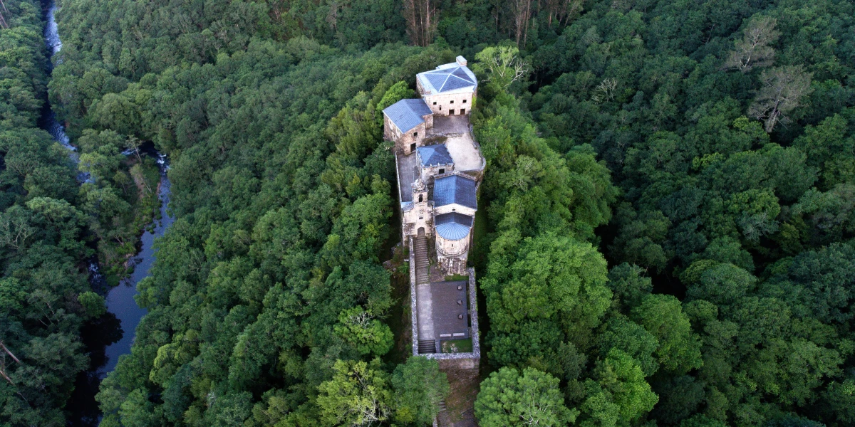 Monasterio de Caaveiro