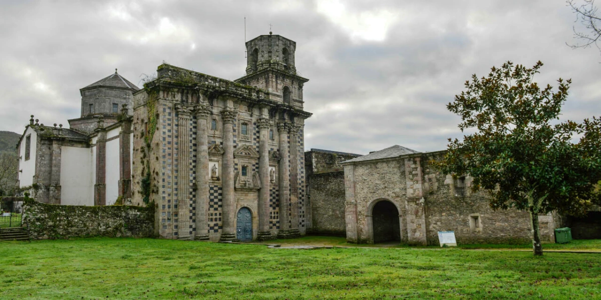 Monasterio de Monfero