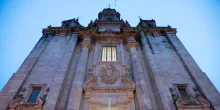 Fachada de la Iglesia de Santiago